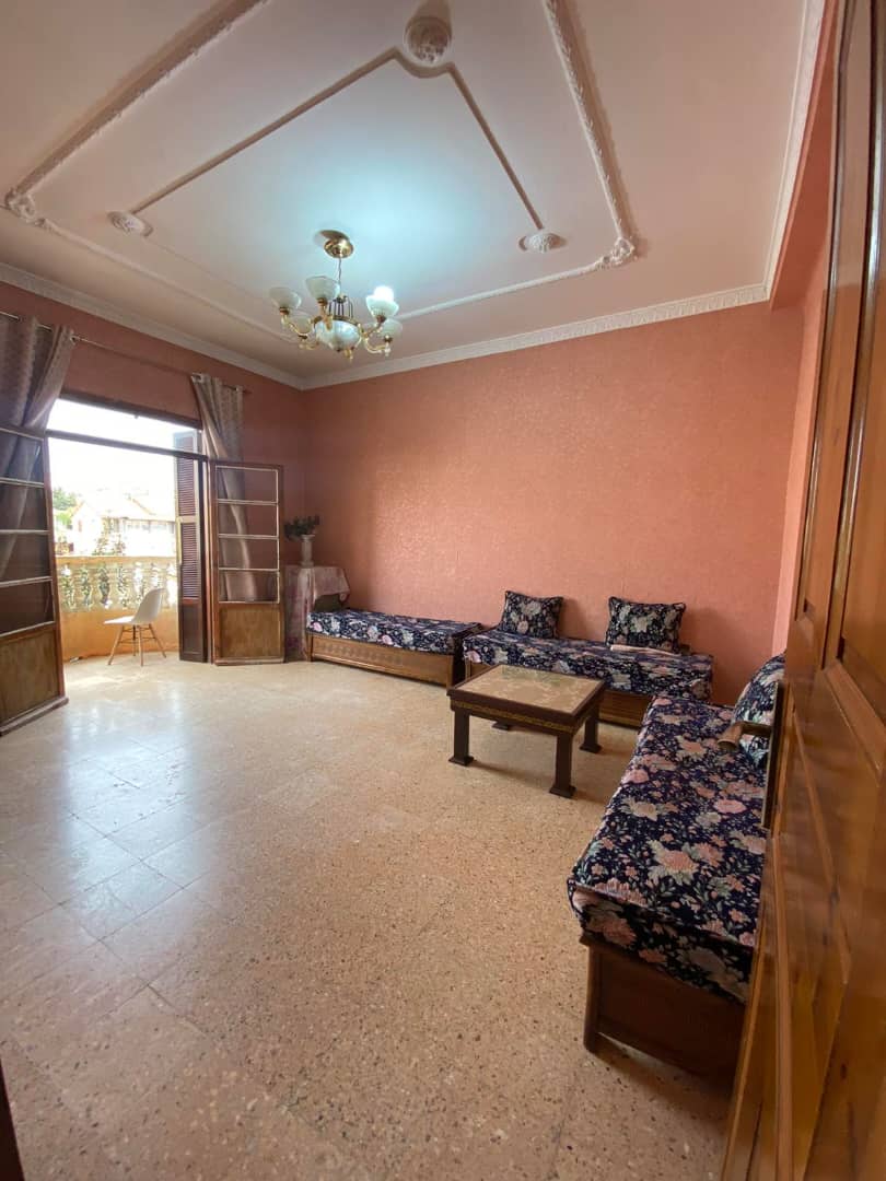 Niveau de villa très spacieux 12