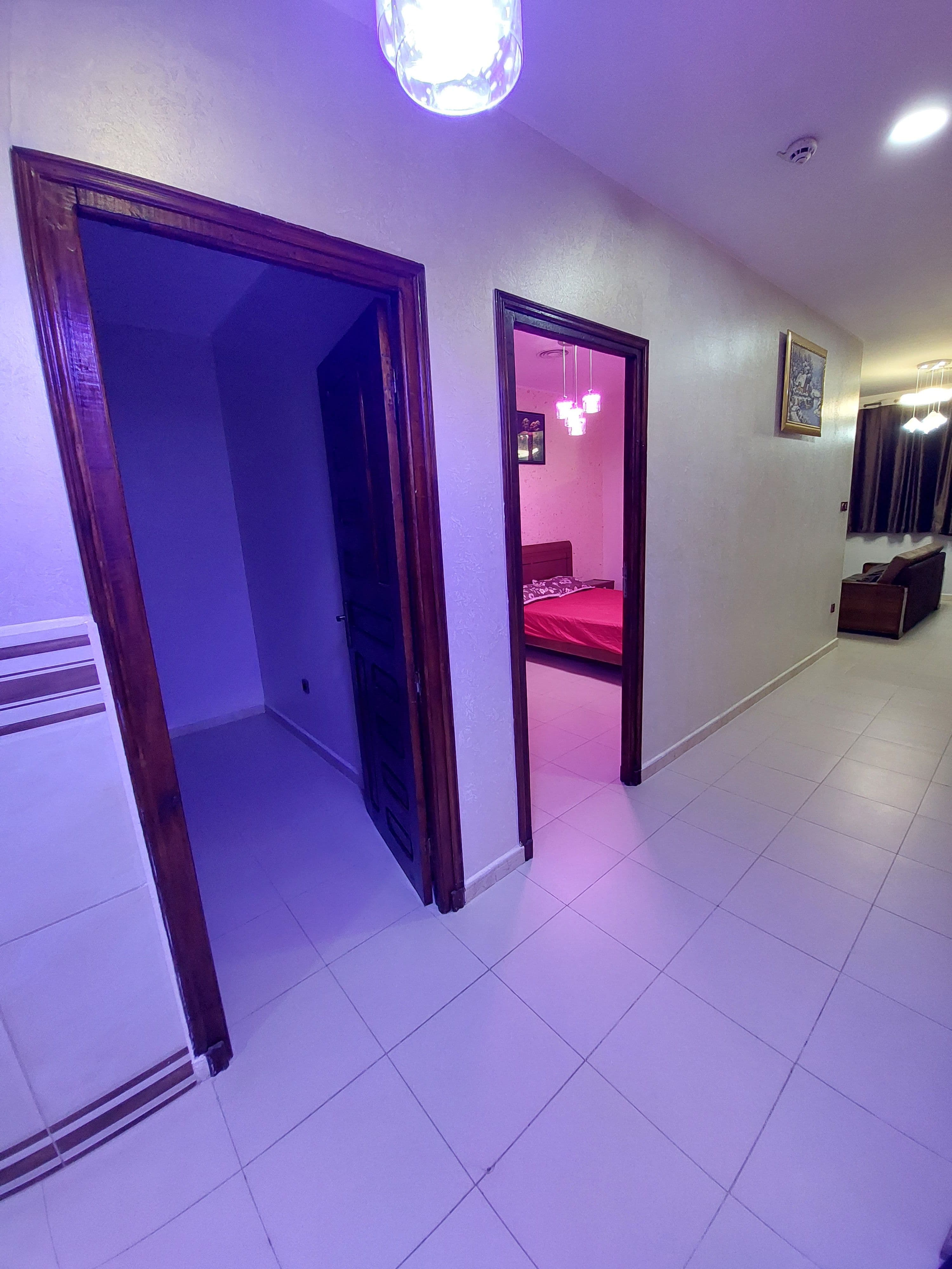 اقامة داخل مركز تجاري المول 7