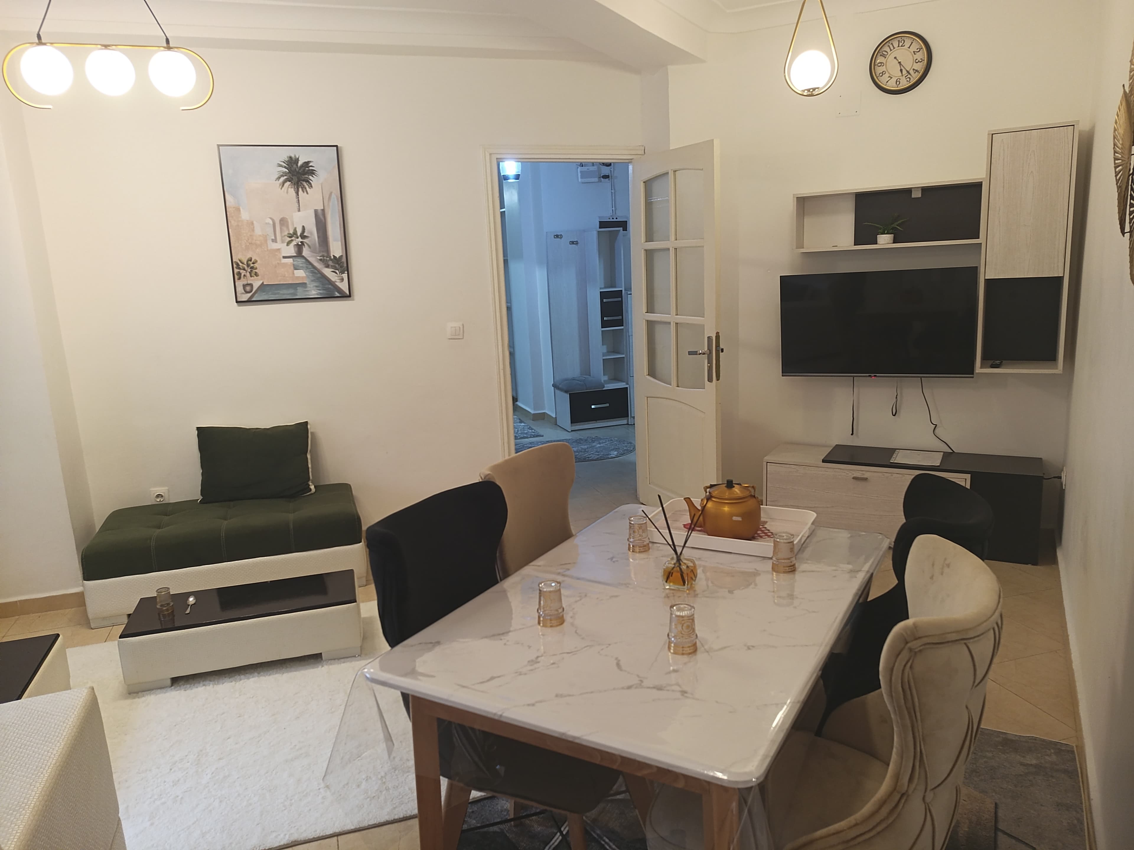 F3 proche Tramway et toutes commodités 2