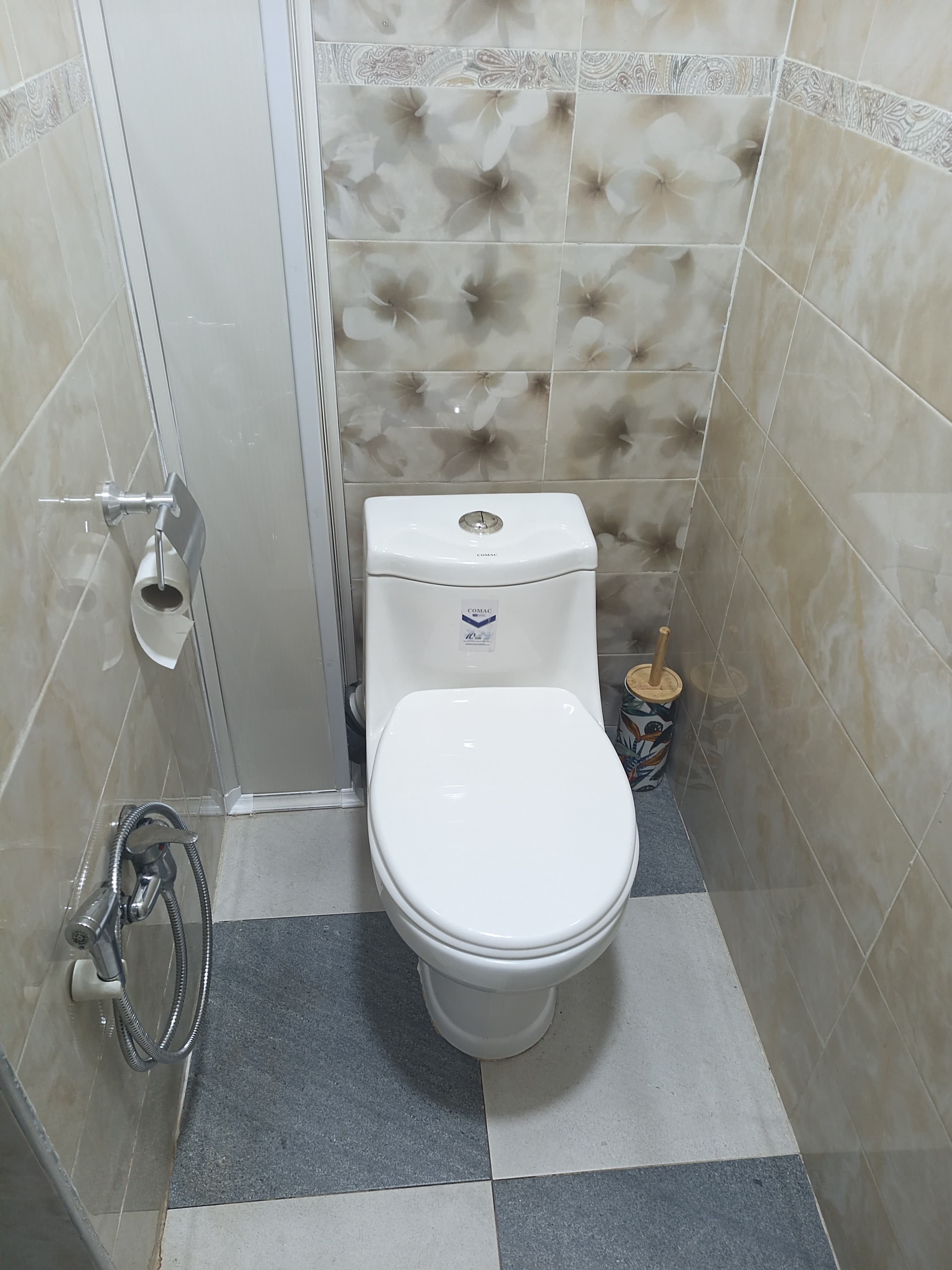 F3 proche Tramway et toutes commodités 4