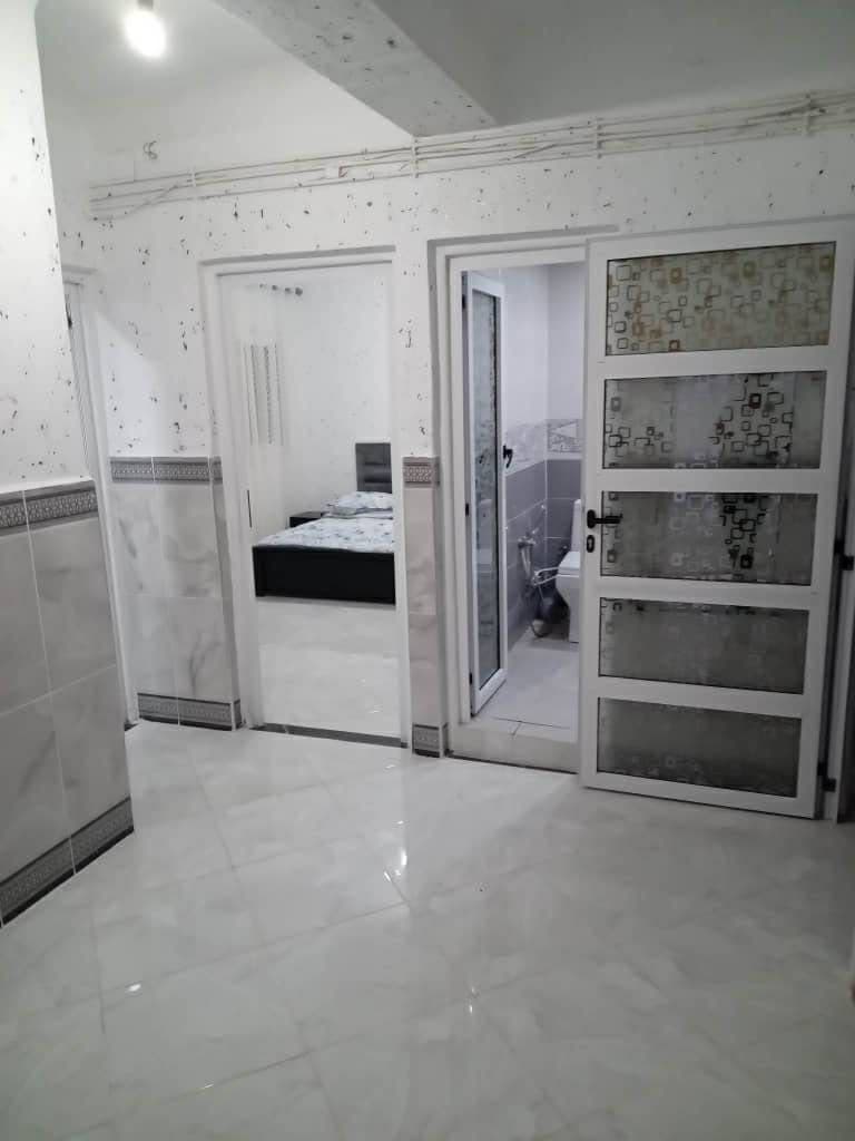 Apparemment à louer 2