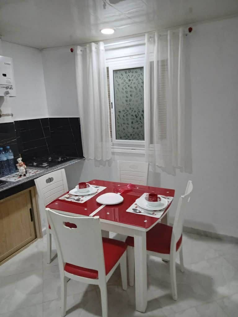 Apparemment à louer 4