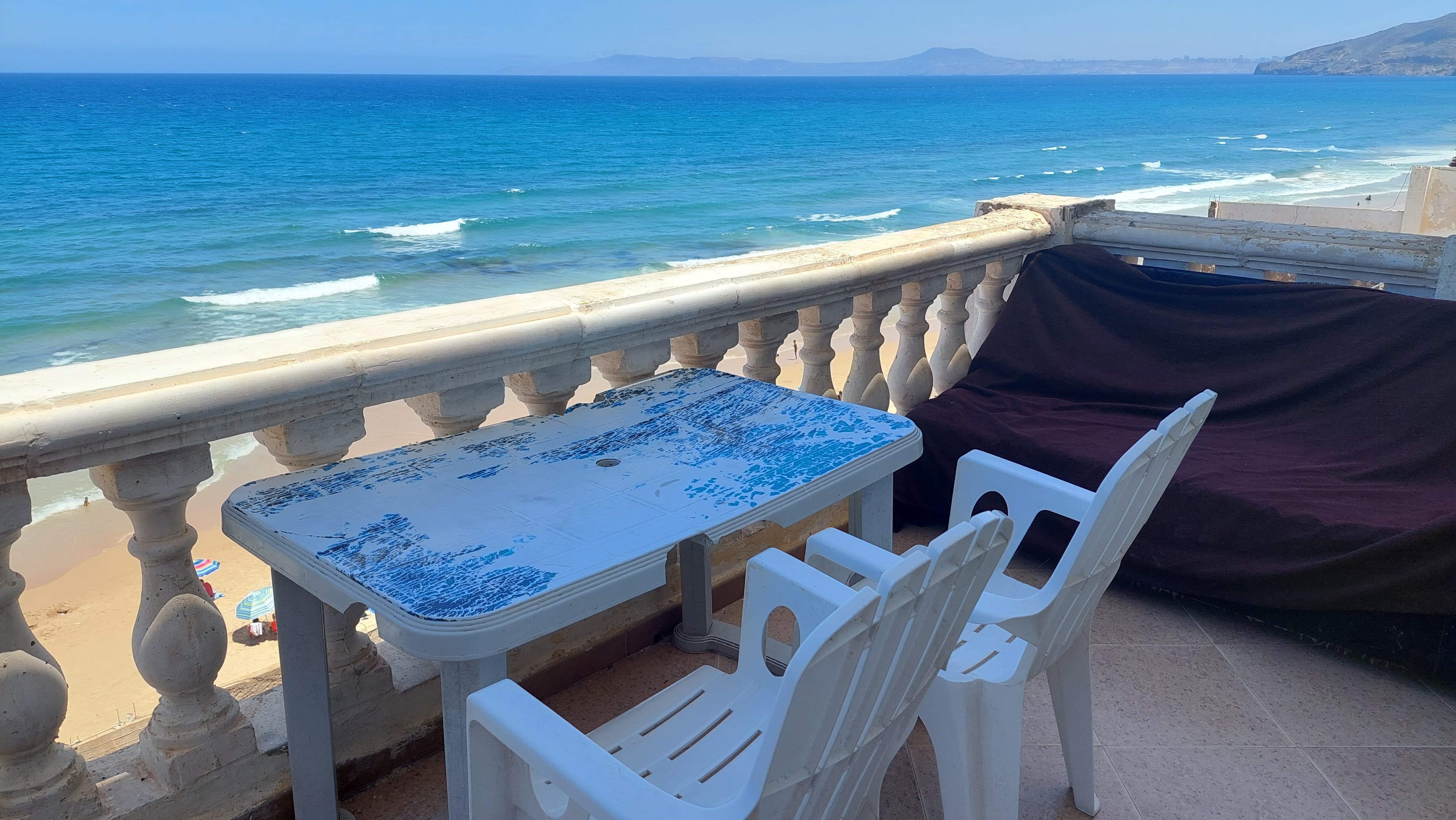 Appartement F3 pour 07 personnes au bord de mer 8